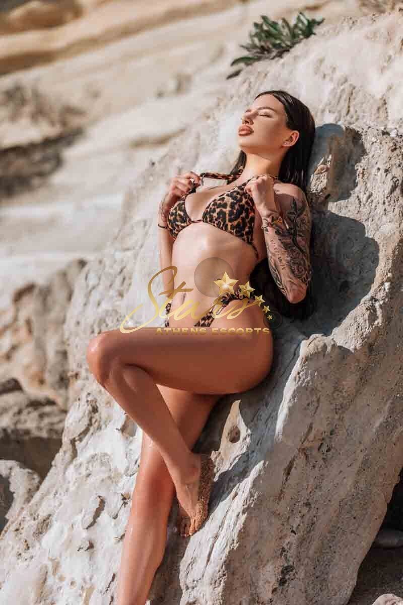 KRISTINA-MOLDAVIAN-ESCORT-GIRL