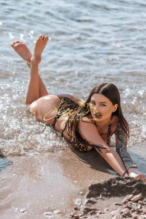 KRISTINA-MOLDAVIAN-ESCORT-GIRL